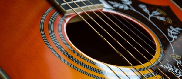 What Are The Best Acoustic Guitar Strings For You?