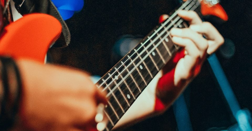 In Defense of Heavy Guitar Strings