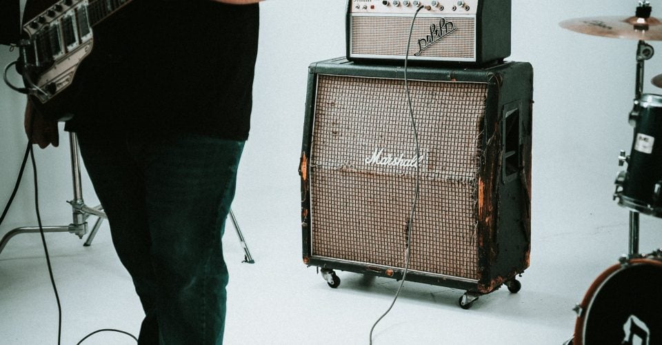 How Speaker Size Affects Guitar Tone